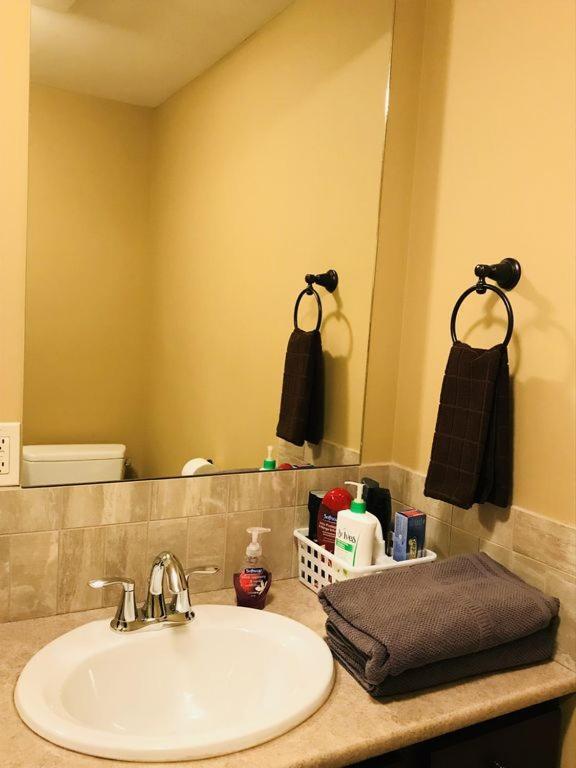 Vernon Home With True Okanagan Lifestyle Экстерьер фото